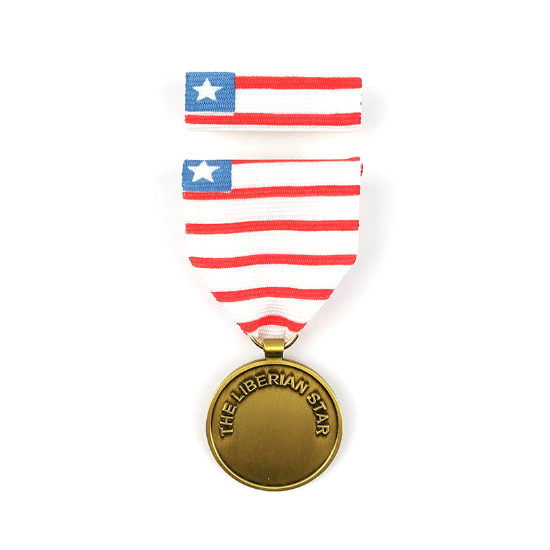 Medal of Honor Custom Honor Medal Royal Broche