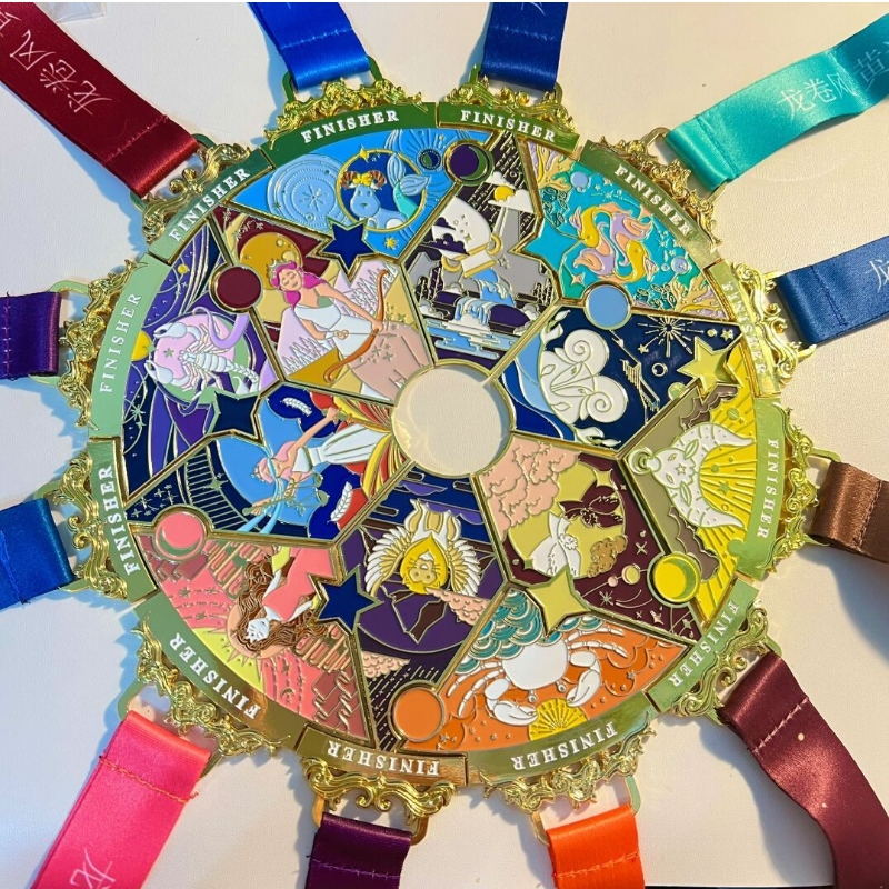 Kreativ design af 12 konstellationskombinationsmedaljer